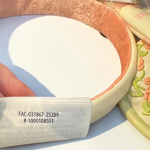 2025 Disney Parks Epcot France Pavilion Macaron Minnie Ears Headband NWT
